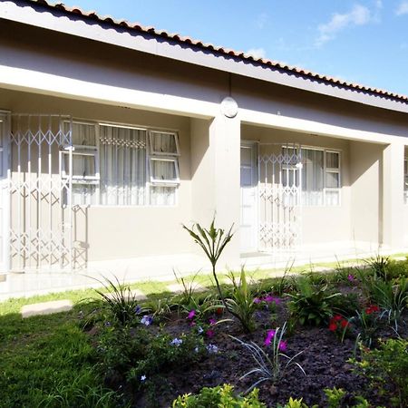 Minilitha Lodge Richards Bay Exterior photo