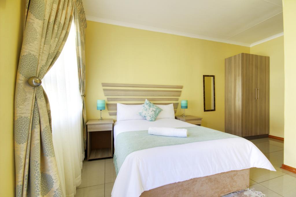 Minilitha Lodge Richards Bay Exterior photo